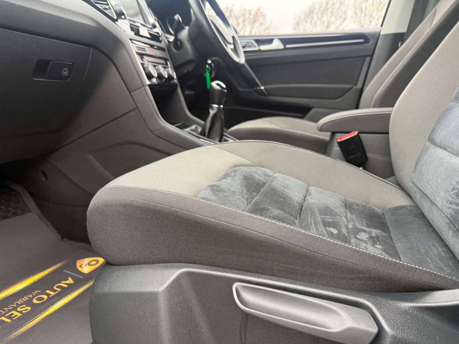 Used Volkswagen Golf SV 2015 for sale - 76845373: Photo 88