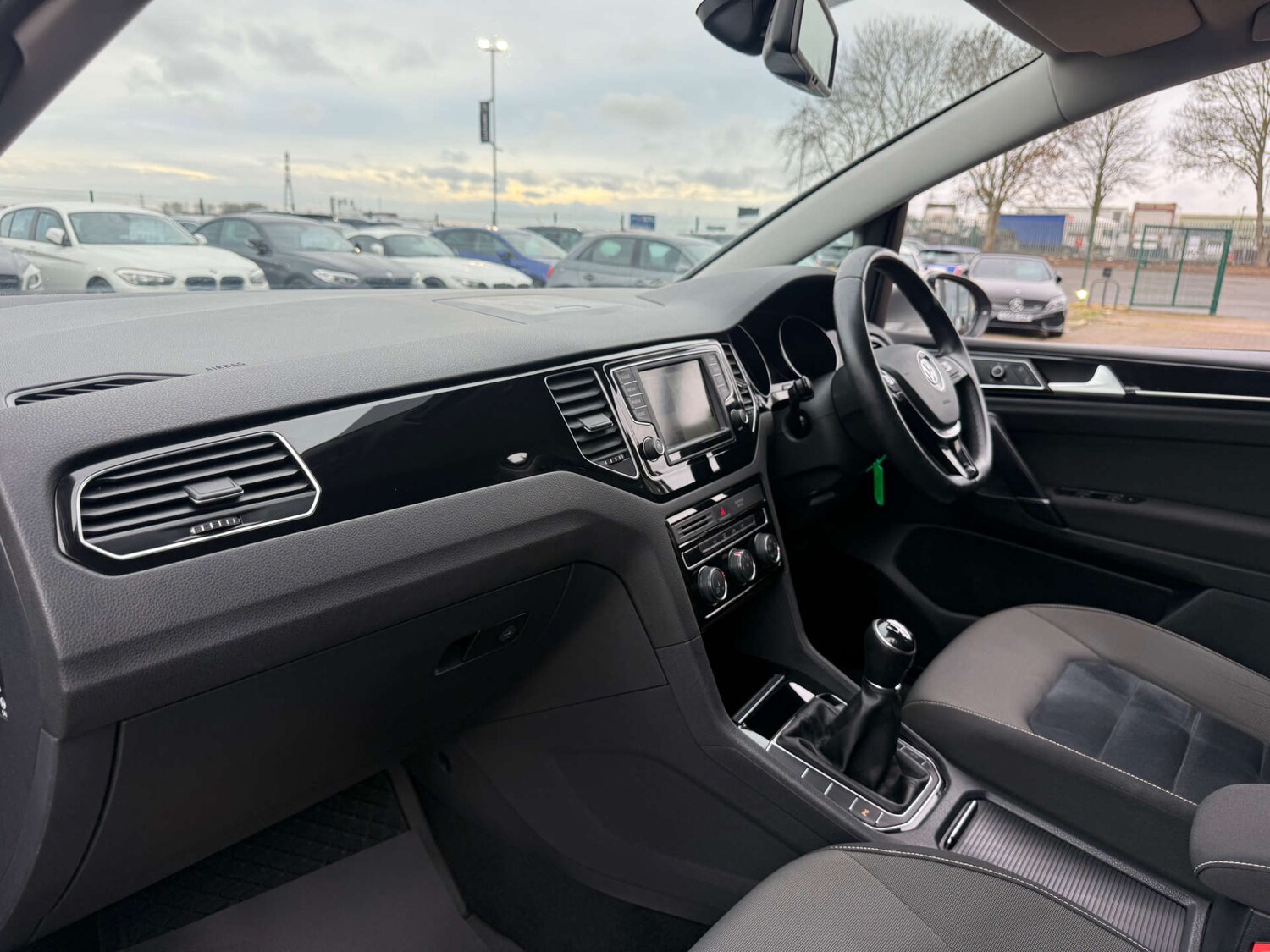 Used Volkswagen Golf SV 2015 for sale - 76845373: Photo 89