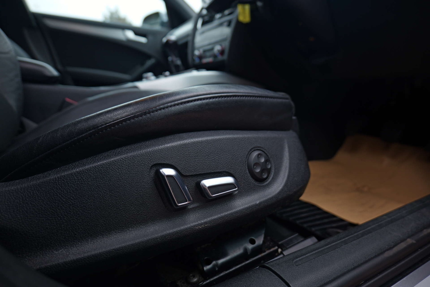 Used Audi A4 2014 for sale - 76402700: Photo 41