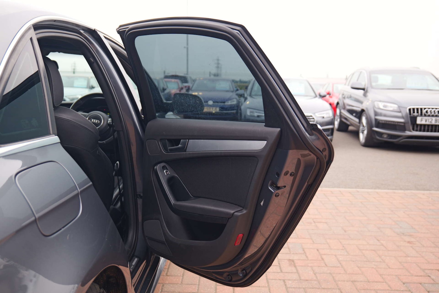 Used Audi A4 2014 for sale - 76402700: Photo 84