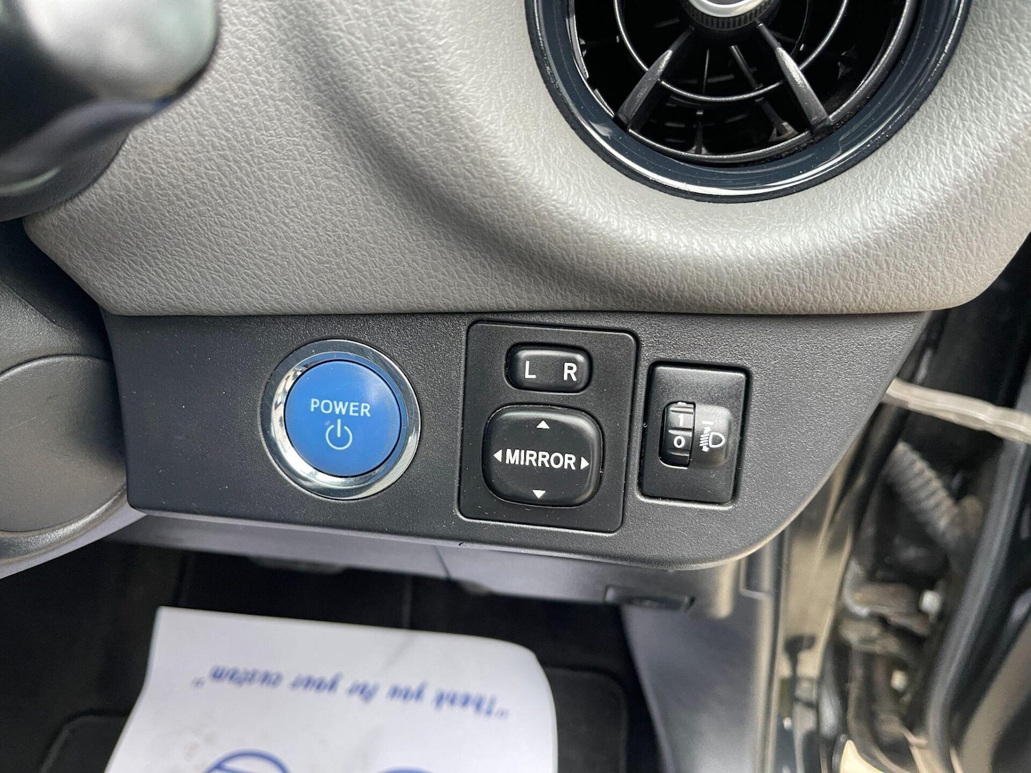 Used Toyota Yaris 2018 for sale - 77631474: Photo 23