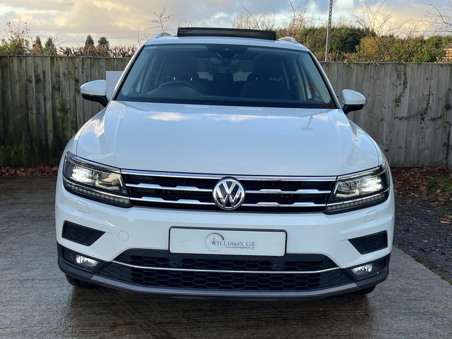 Used Volkswagen Tiguan Allspace 2021 for sale - 76581309: Photo 2