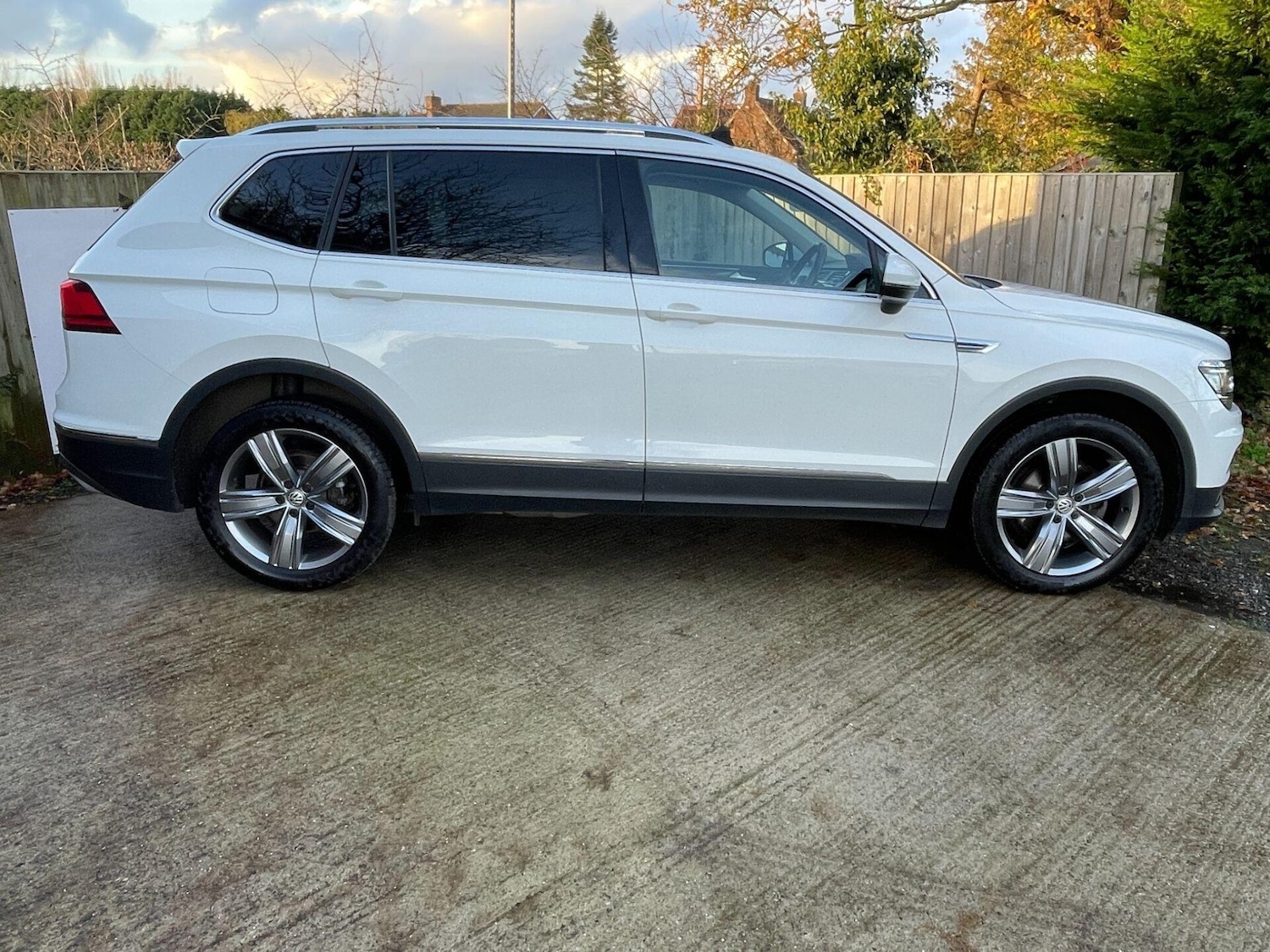 Used Volkswagen Tiguan Allspace 2021 for sale - 76581309: Photo 3