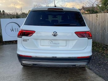 Used Volkswagen Tiguan Allspace 2021 for sale - 76581309: Photo