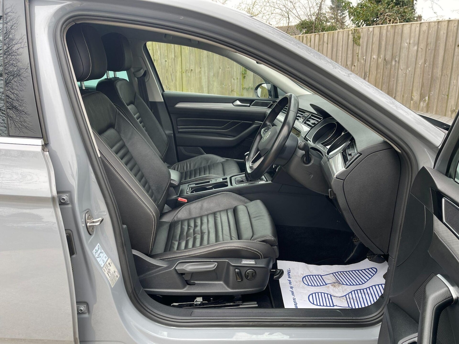 Used Volkswagen Passat 2022 for sale - 77812955: Photo 10