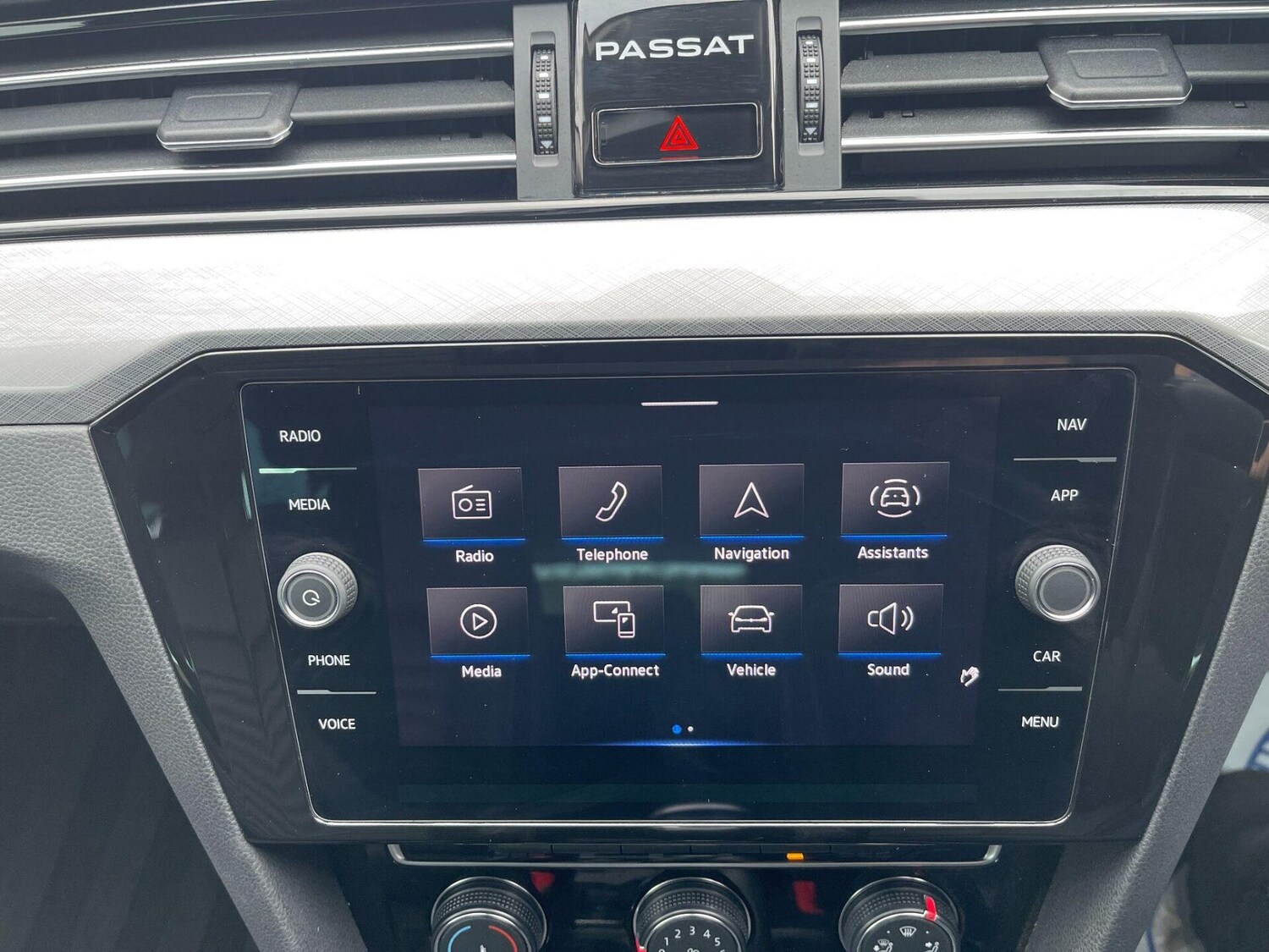 Used Volkswagen Passat 2022 for sale - 77812955: Photo 22