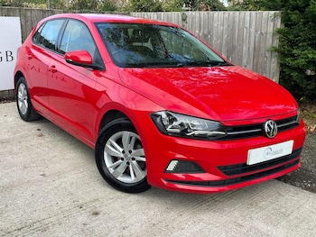 Used Volkswagen Polo 2019 for sale - 76267829: Photo
