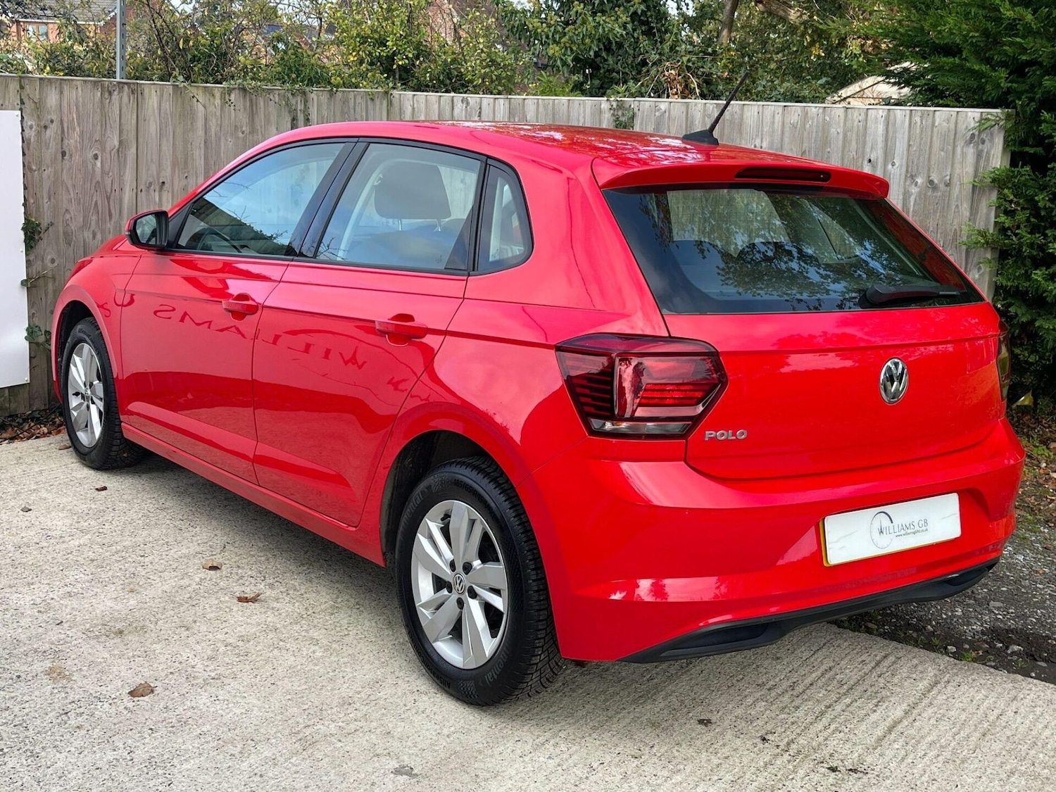 Used Volkswagen Polo 2019 for sale - 76267829: Photo 7