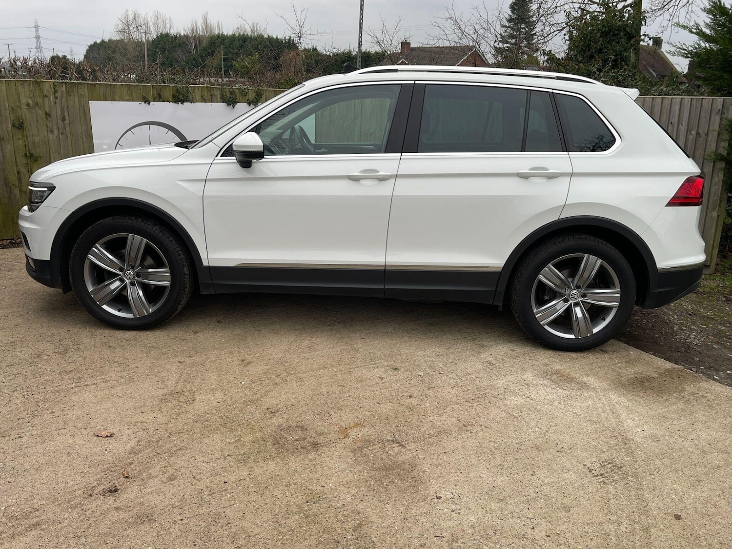 Used Volkswagen Tiguan 2019 for sale - 77044728: Photo 10