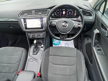 Used Volkswagen Tiguan 2019 for sale - 77044728: Photo