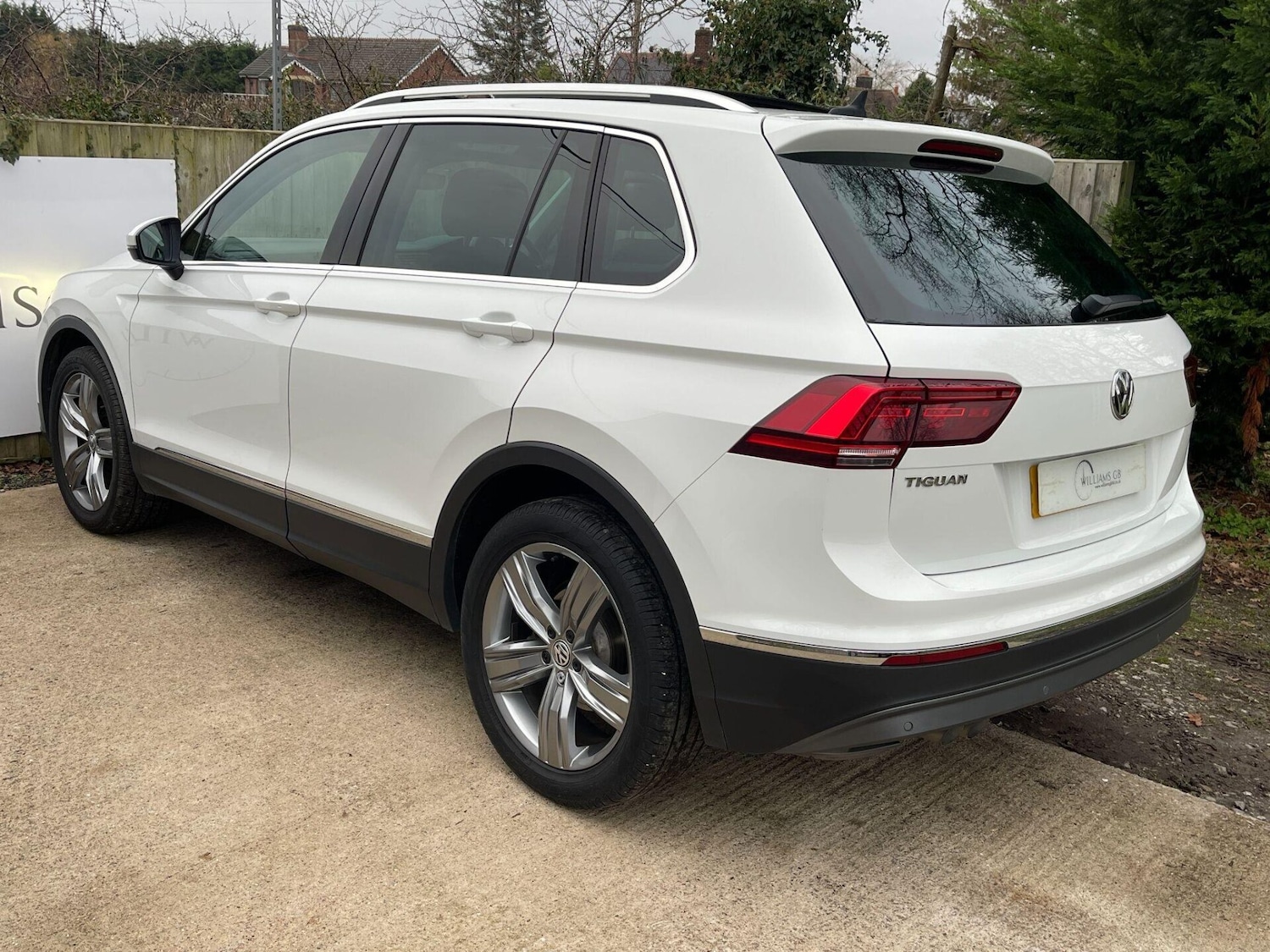 Used Volkswagen Tiguan 2019 for sale - 77044728: Photo 8