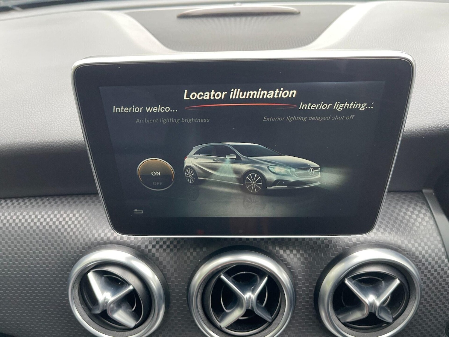 Used Mercedes-Benz A-Class 2015 for sale - 76114095: Photo 20