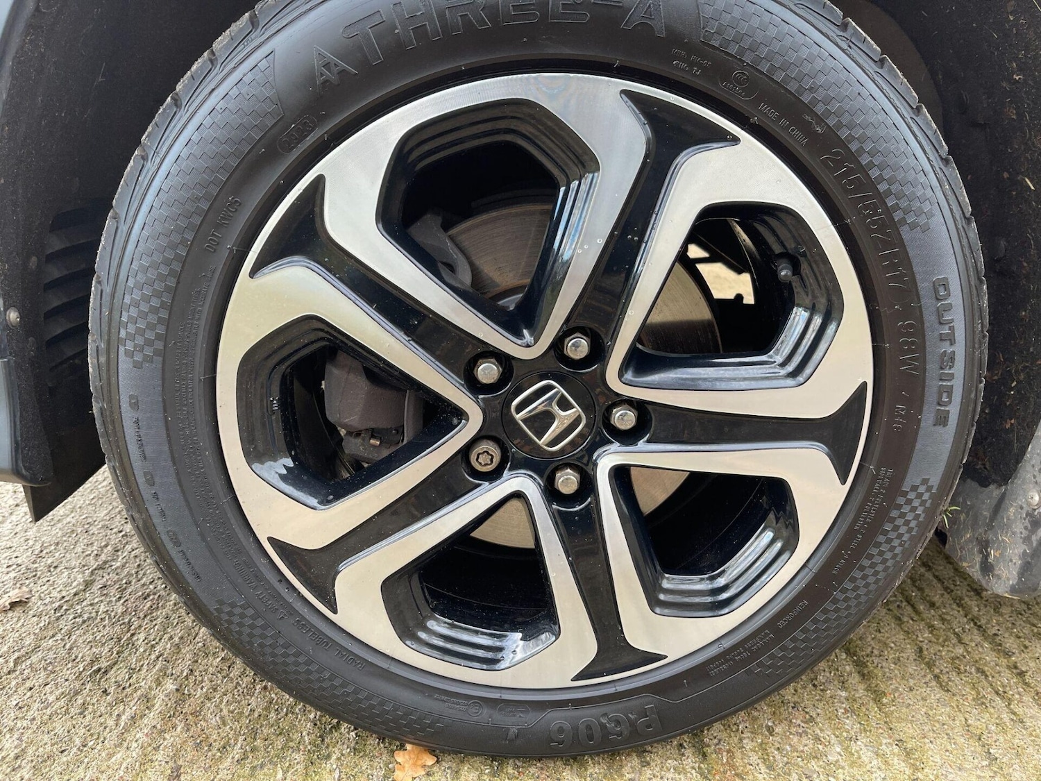 Used Honda HR-V 2017 for sale - 76762050: Photo 33