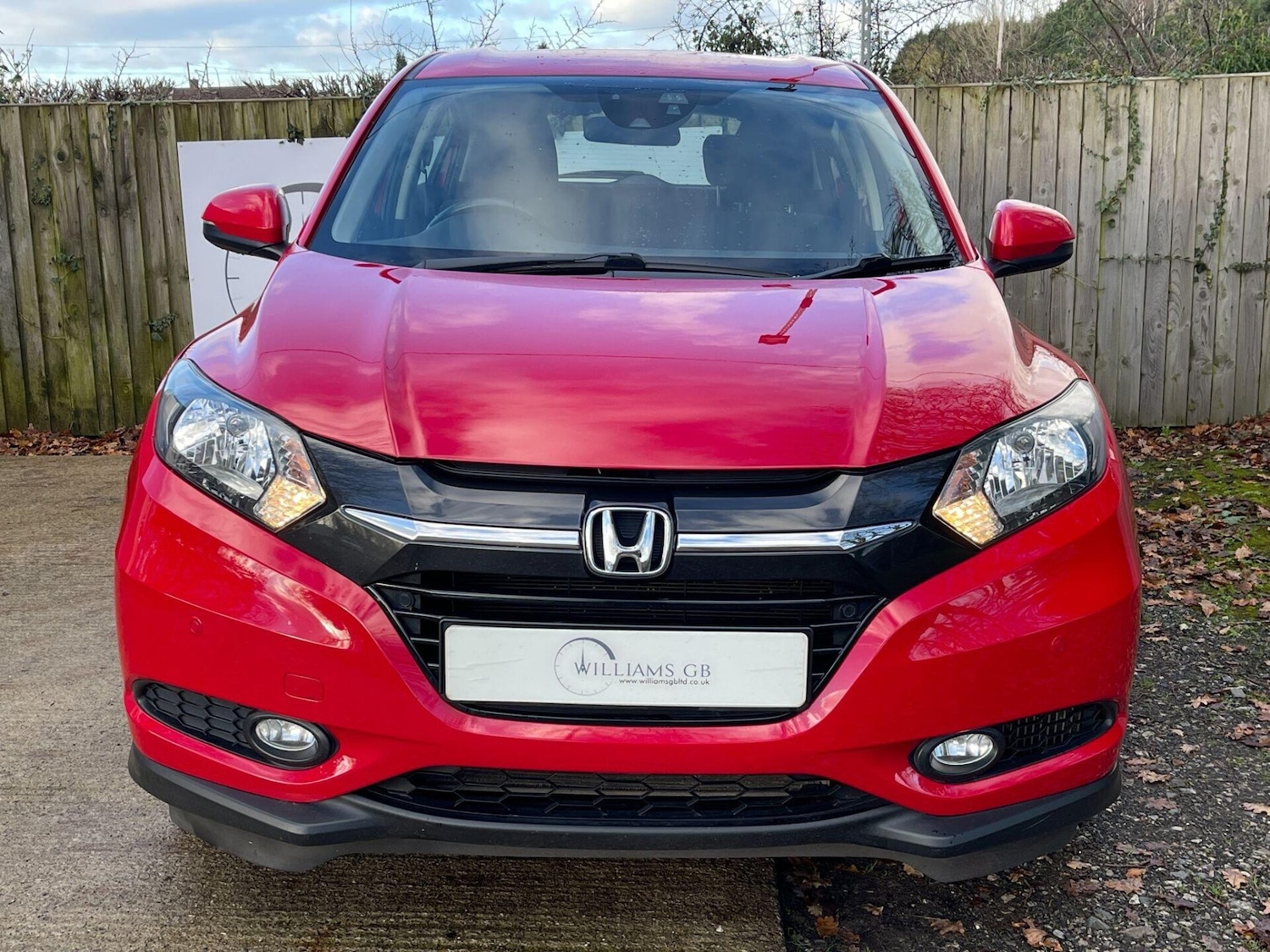 Used Honda HR-V 2017 for sale - 76762050: Photo 4
