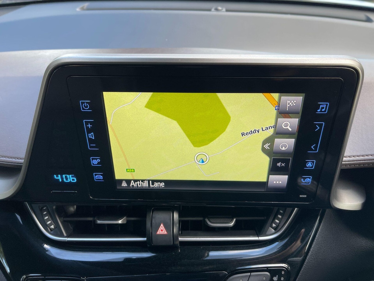 Used Toyota C-HR 2017 for sale - 76076176: Photo 21