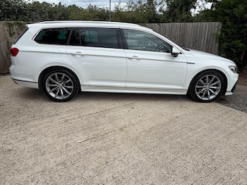 Used Volkswagen Passat 2020 for sale - 79726900: Photo