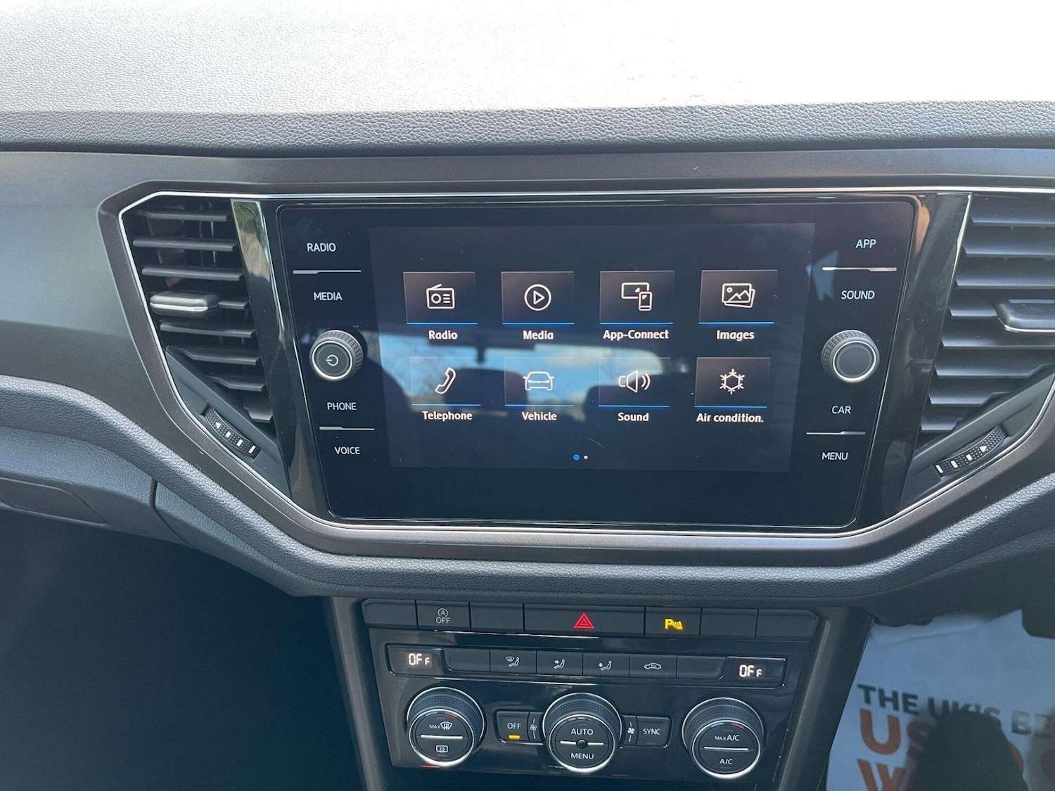 Used Volkswagen T-Roc 2019 for sale - 78121700: Photo 23