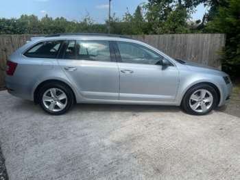 Used Skoda Octavia 2020 for sale - 74938240: Photo