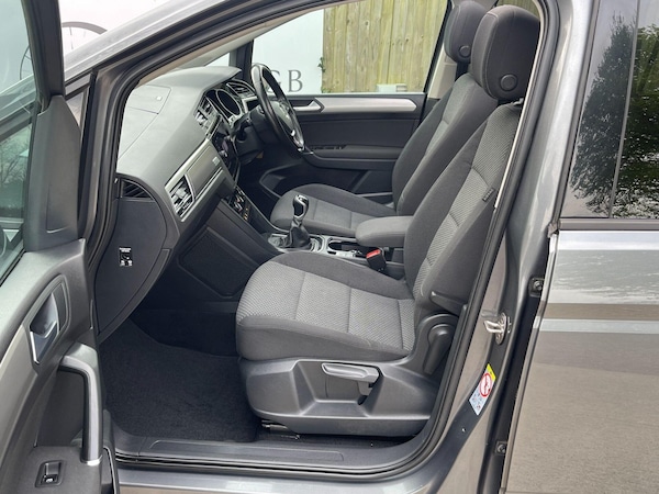 Used Volkswagen Touran 2019 for sale - 75568952: Photo 17