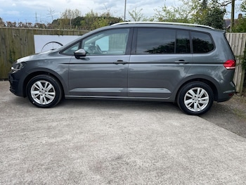 Used Volkswagen Touran 2019 for sale - 75568952: Photo