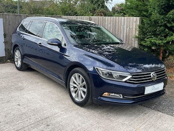 Volkswagen - Passat