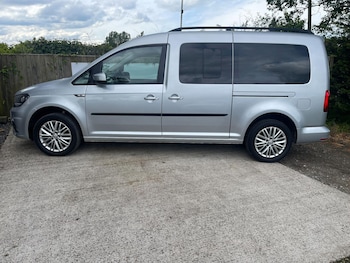 Used Volkswagen Caddy Maxi Life 2019 for sale - 78622542: Photo