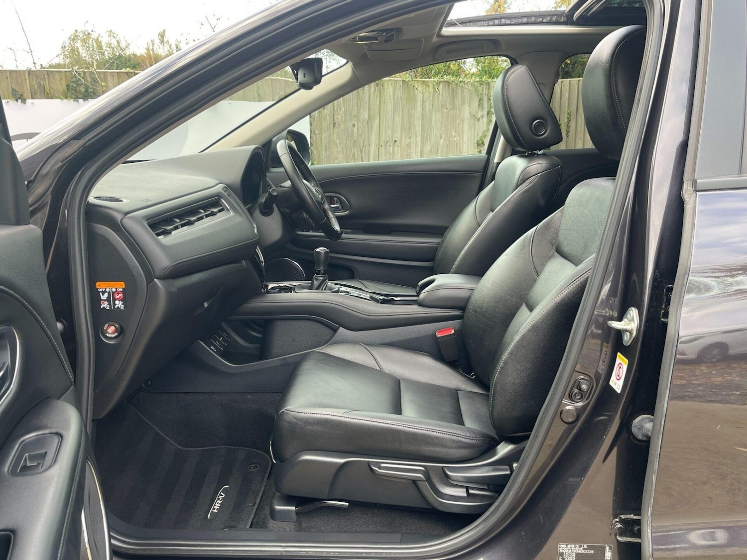 Used Honda HR-V 2017 for sale - 76352355: Photo 13