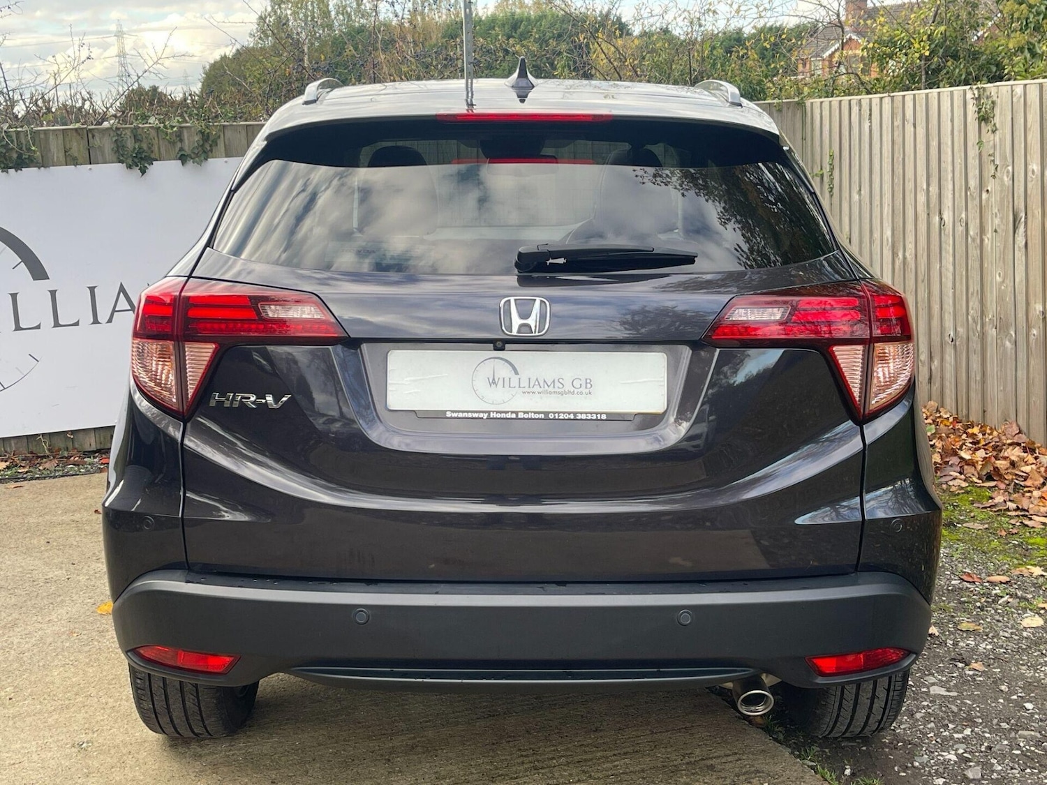 Used Honda HR-V 2017 for sale - 76352355: Photo 5