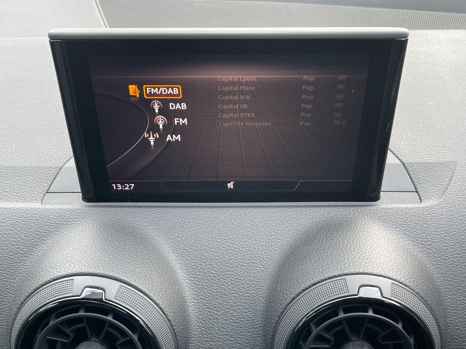 Used Audi Q2 2018 for sale - 76934353: Photo 23