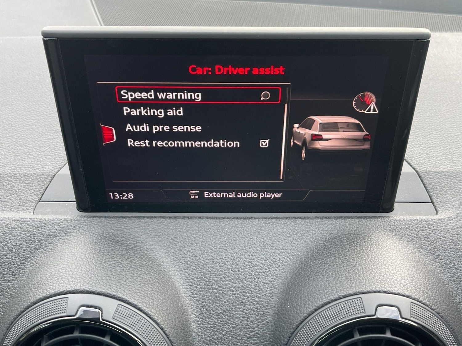 Used Audi Q2 2018 for sale - 76934353: Photo 25