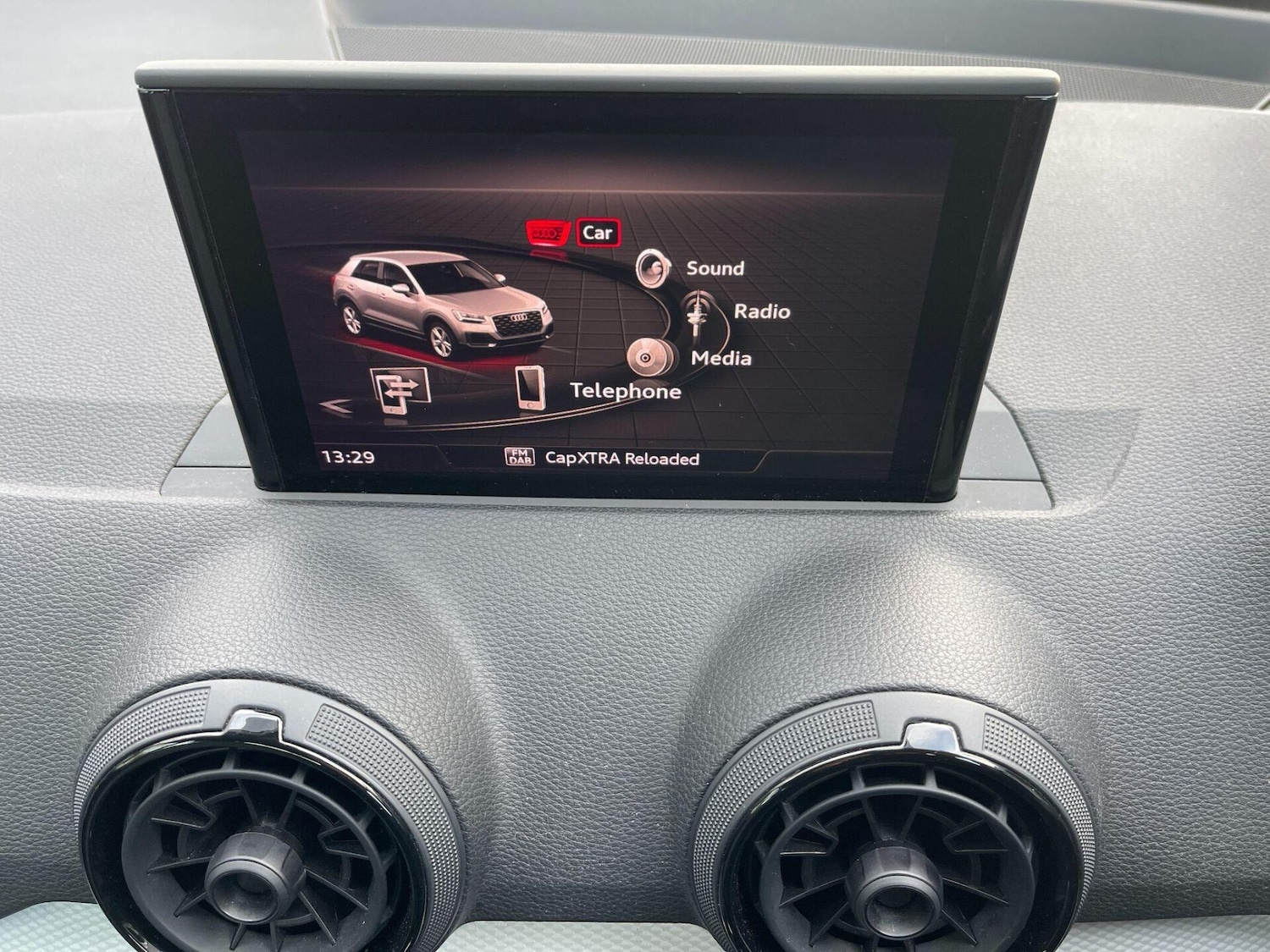 Used Audi Q2 2018 for sale - 76934353: Photo 27