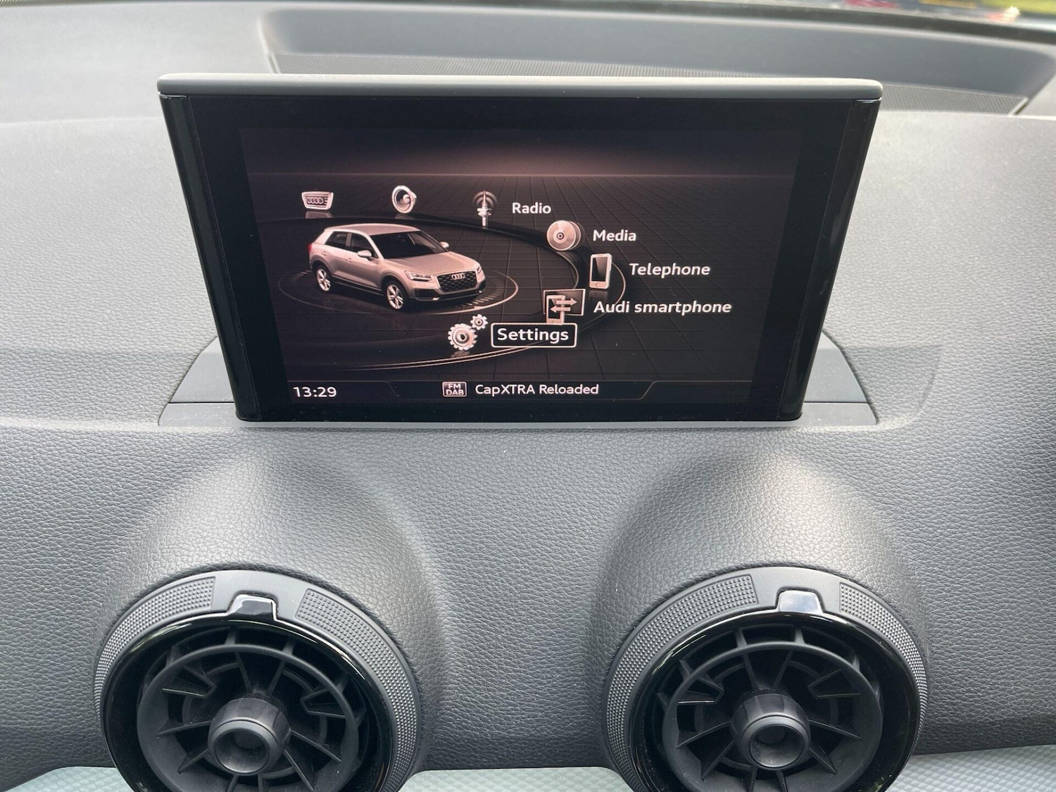 Used Audi Q2 2018 for sale - 76934353: Photo 28