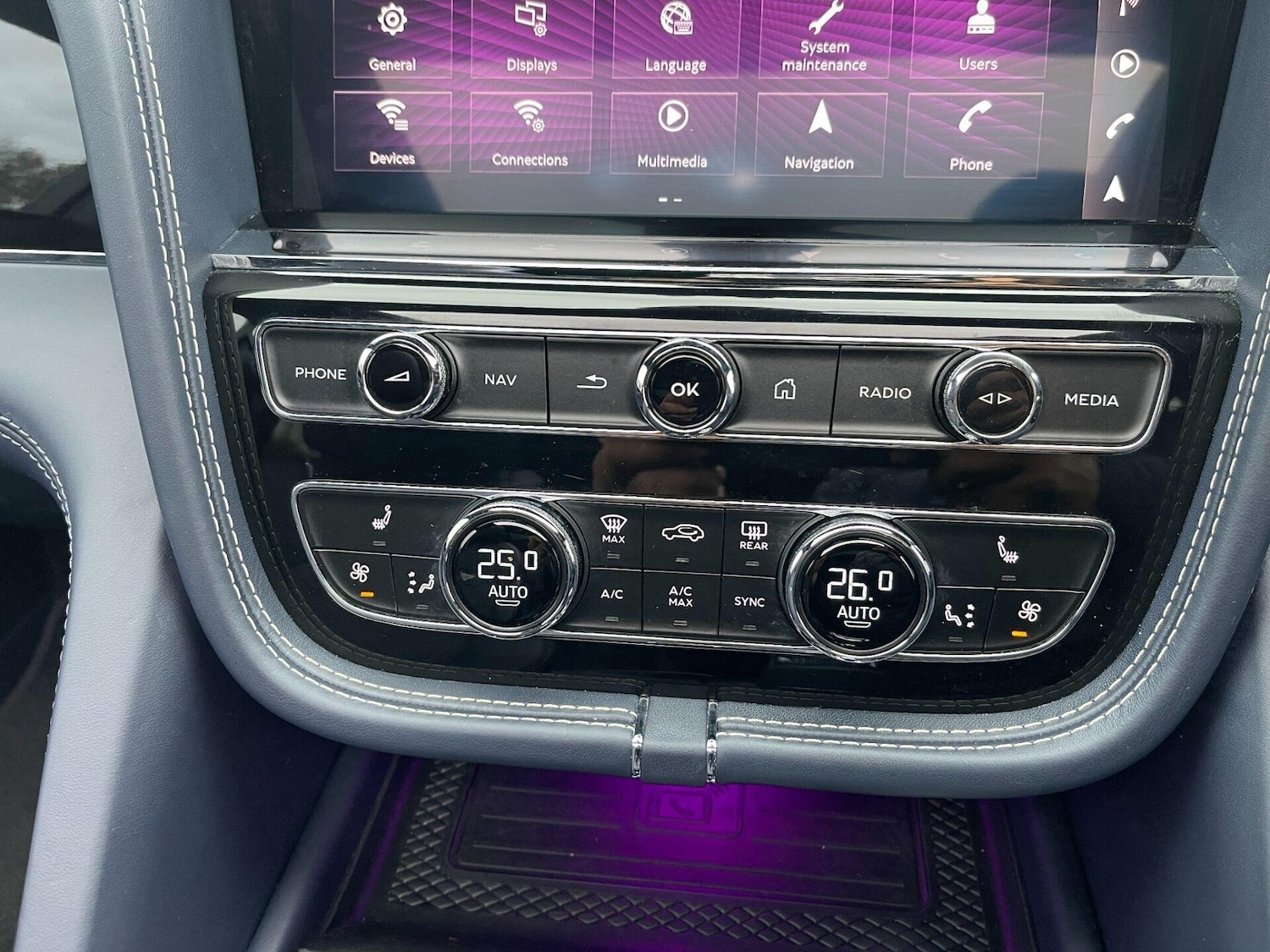 Used Bentley Bentayga 2021 for sale - 76893144: Photo 24