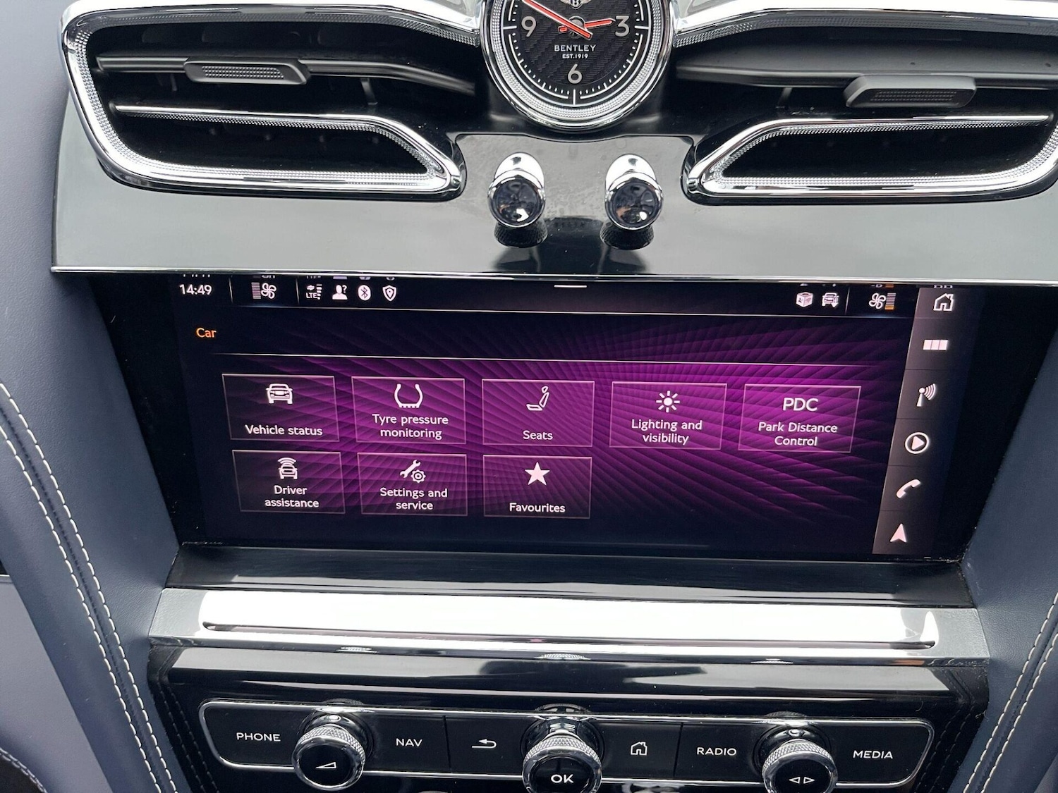 Used Bentley Bentayga 2021 for sale - 76893144: Photo 34