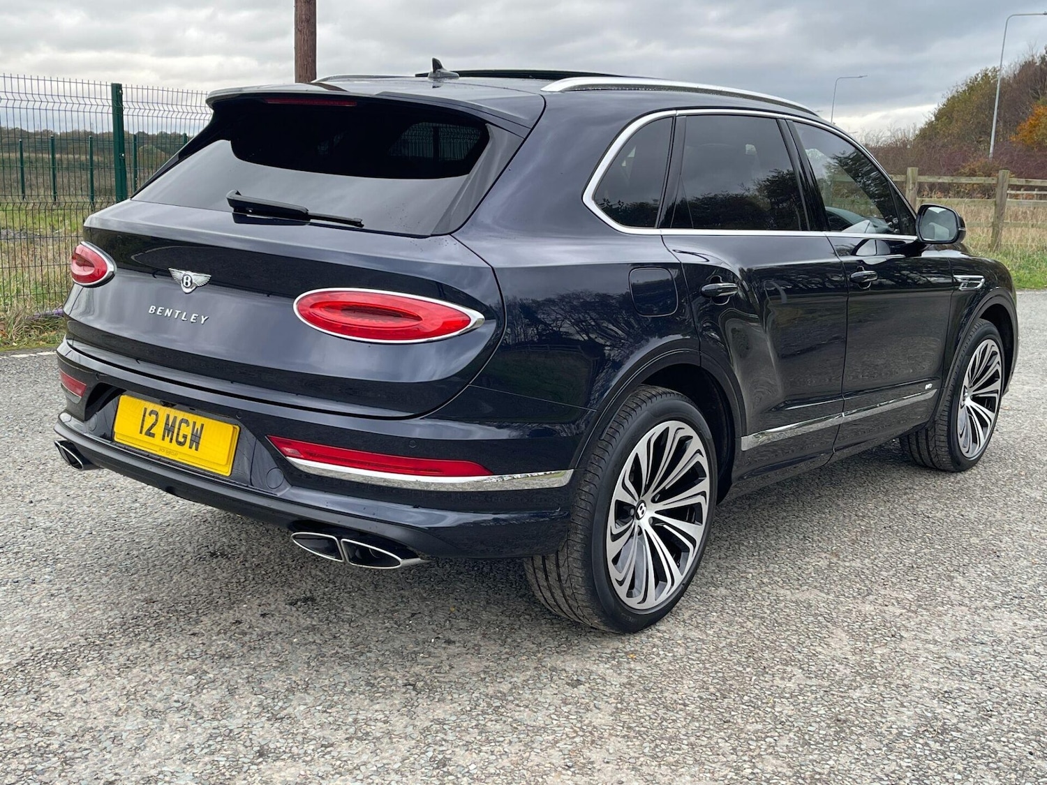 Used Bentley Bentayga 2021 for sale - 76893144: Photo 5