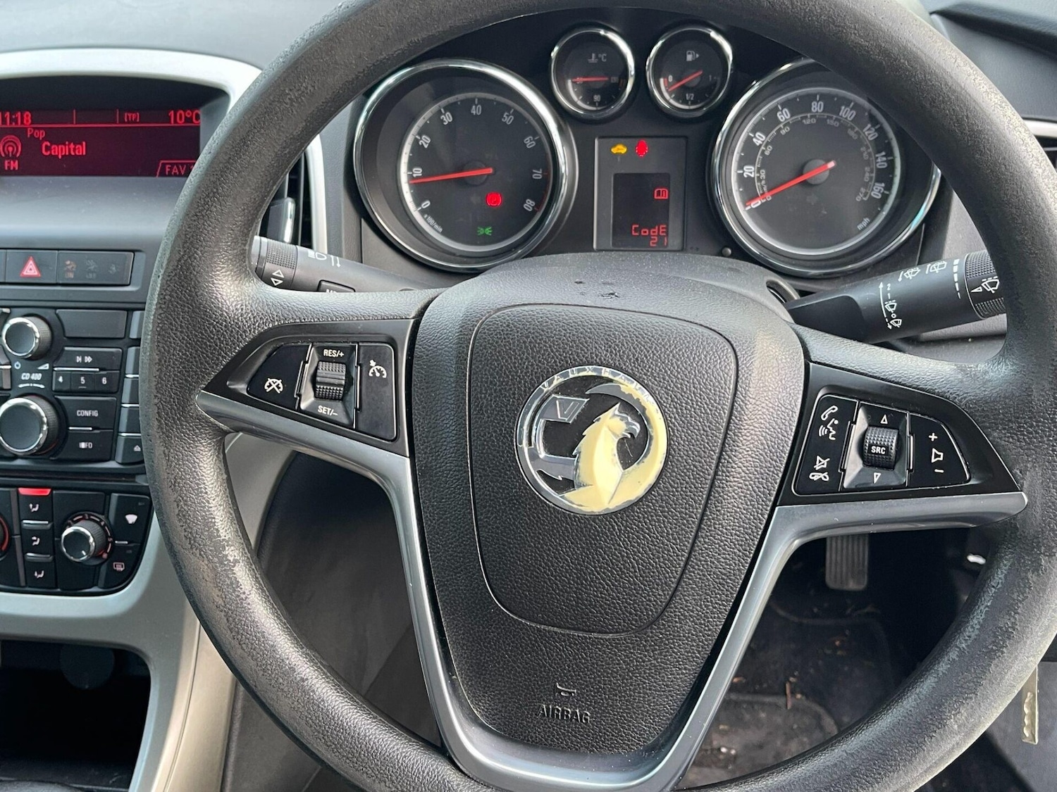 Used Vauxhall Astra 2011 for sale - 77206997: Photo 10