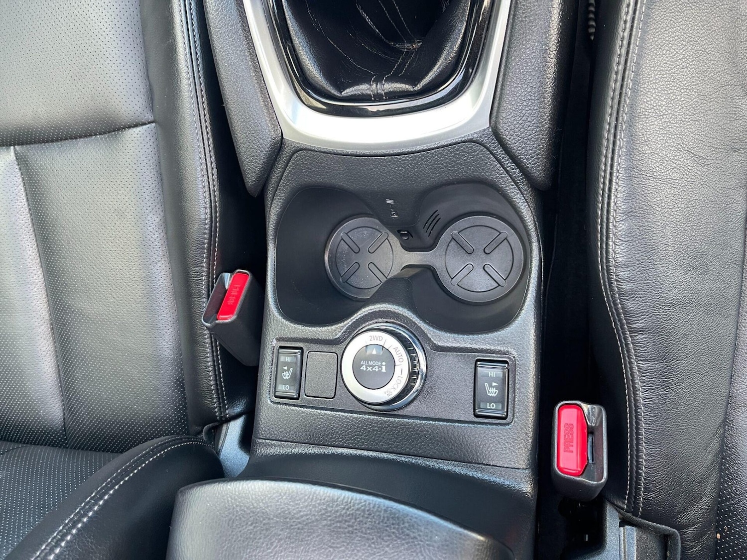 Used Nissan X-Trail 2016 for sale - 77048329: Photo 31