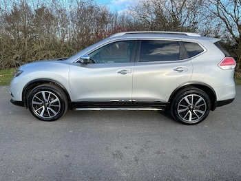 Used Nissan X-Trail 2016 for sale - 77048329: Photo