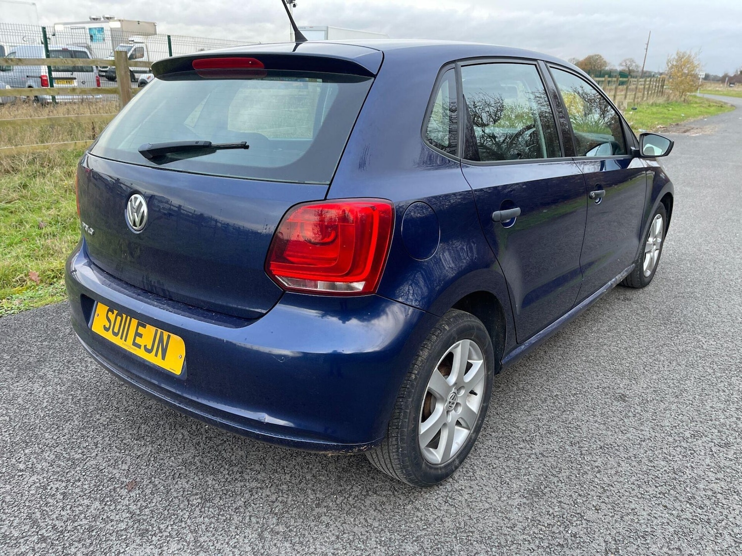 Used Volkswagen Polo 2011 for sale - 76836093: Photo 5