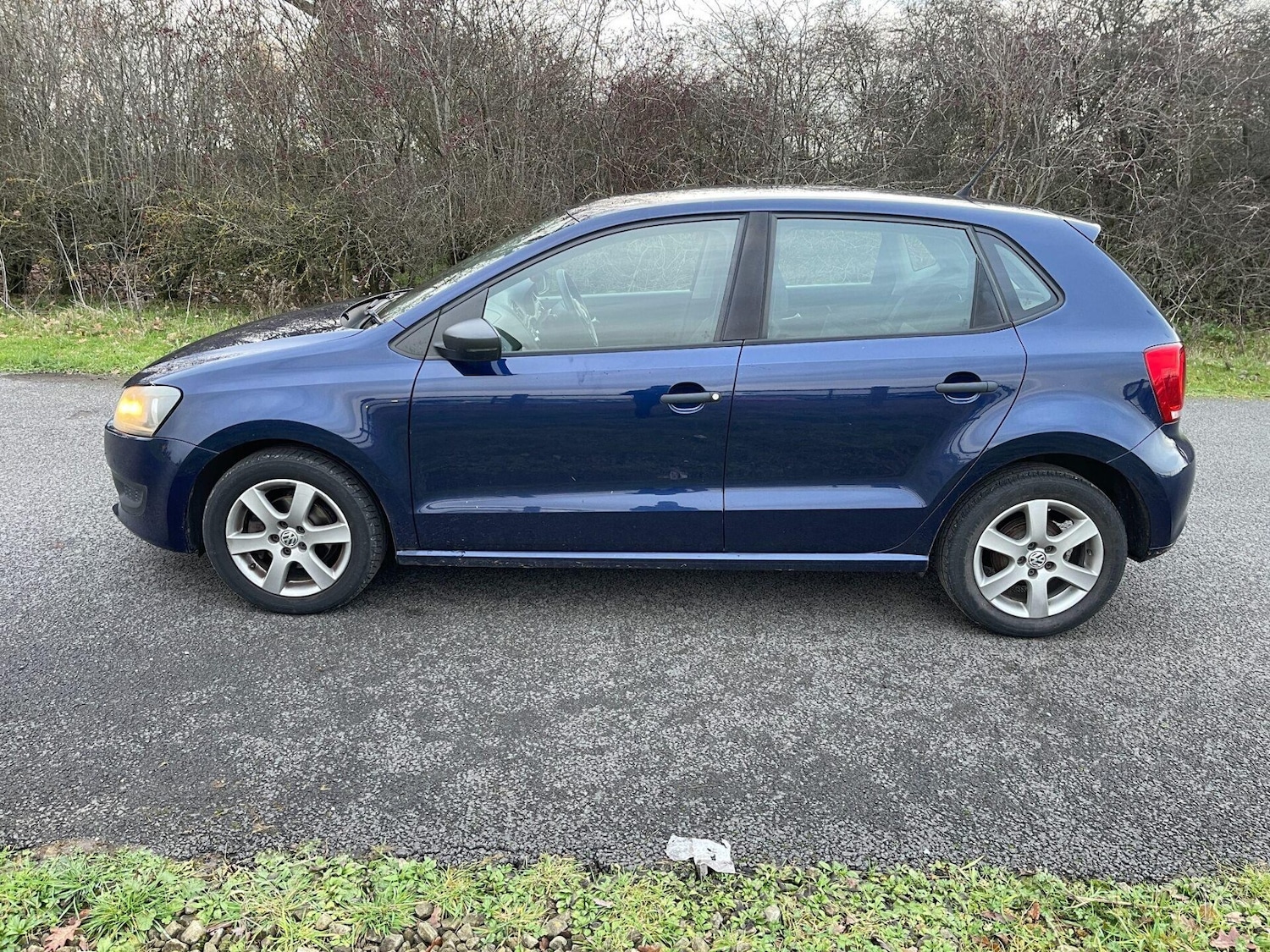 Used Volkswagen Polo 2011 for sale - 76836093: Photo 8