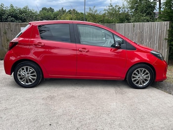 Used Toyota Yaris 2016 for sale - 75568982: Photo