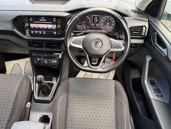 Used Volkswagen T-Cross 2019 for sale - 79622487: Photo