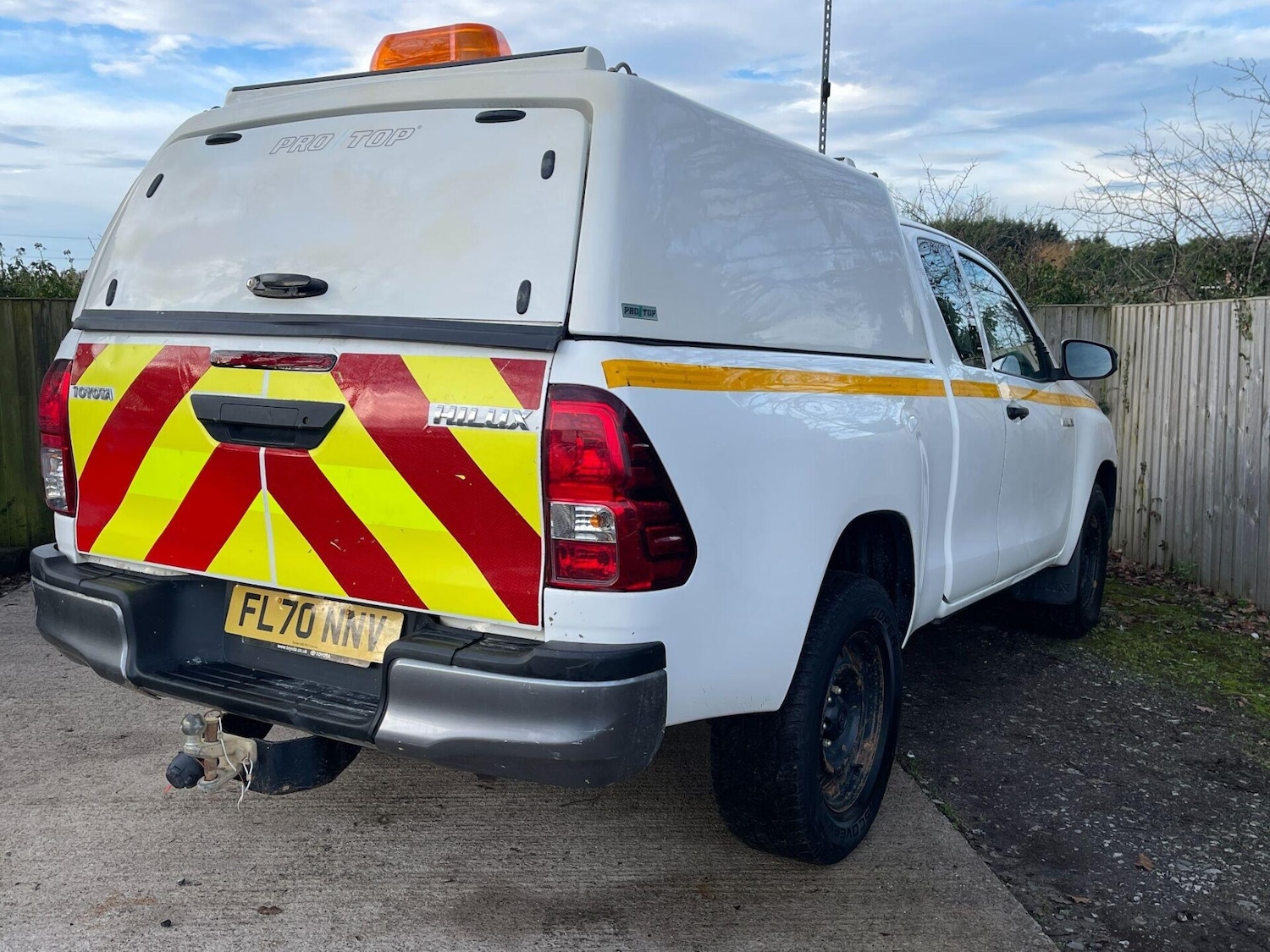 Used Toyota Hilux 2020 for sale - 77199312: Photo 4