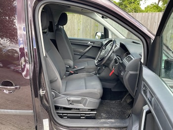 Used Volkswagen Caddy Maxi Life 2019 for sale - 78601046: Photo