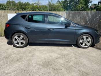 Used SEAT Leon 2019 for sale - 74885557: Photo
