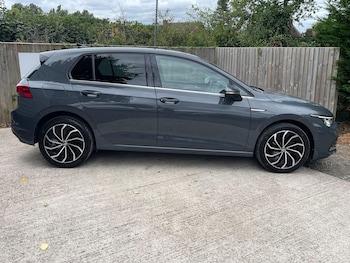 Used Volkswagen Golf 2023 for sale - 75746467: Photo