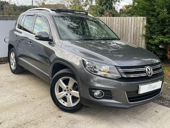 Volkswagen - Tiguan