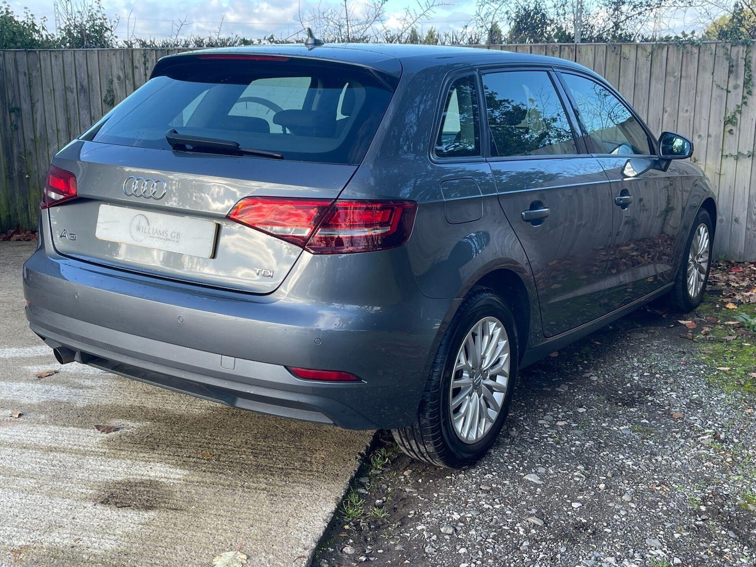 Used Audi A3 2017 for sale - 76368784: Photo 5