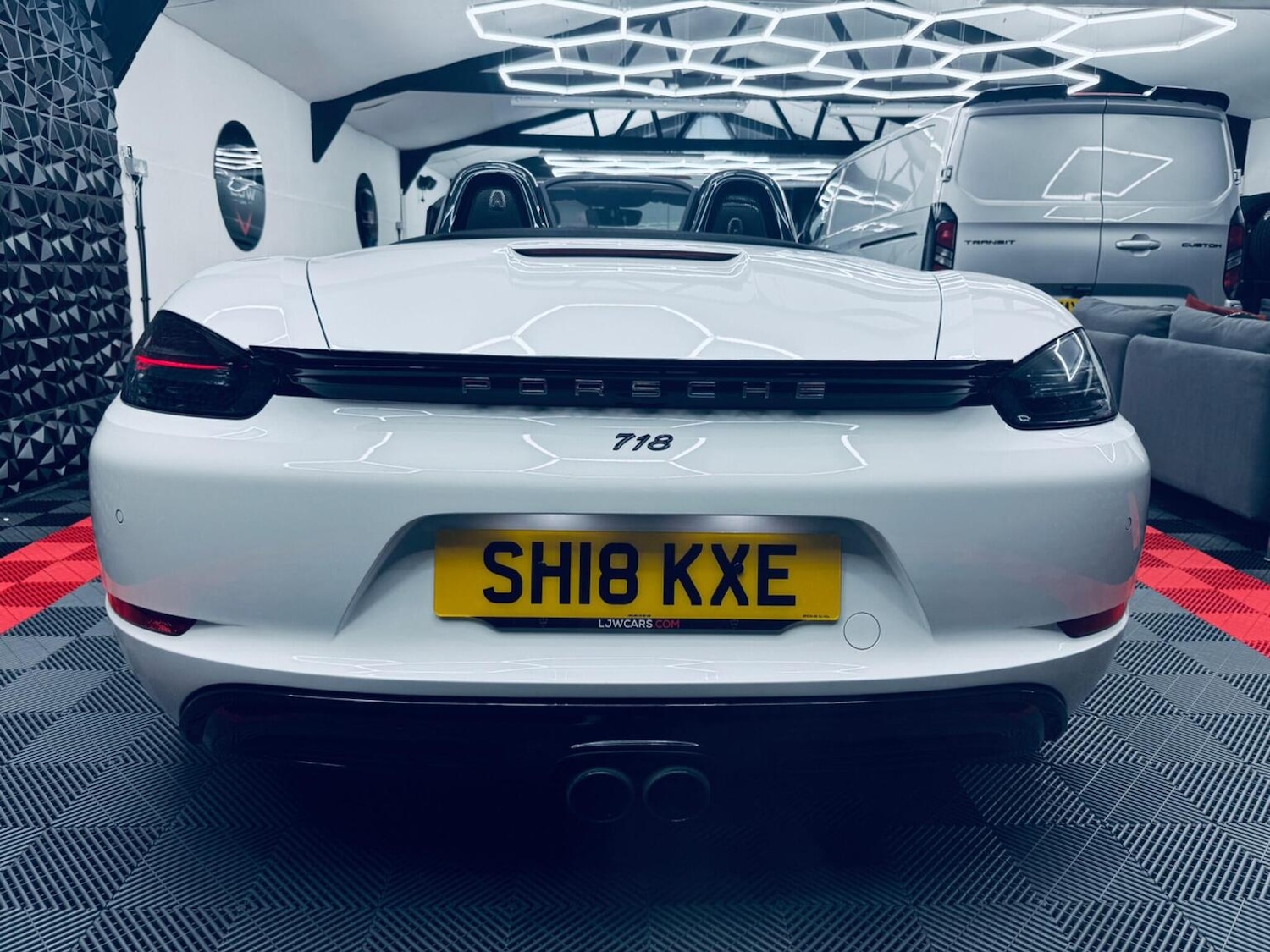 Used Porsche Boxster 2018 for sale - 76605954: Photo 12