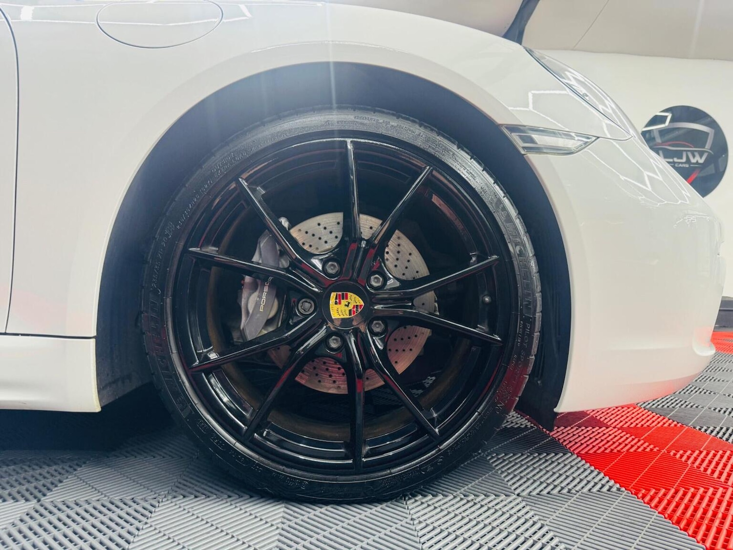 Used Porsche Boxster 2018 for sale - 76605954: Photo 27